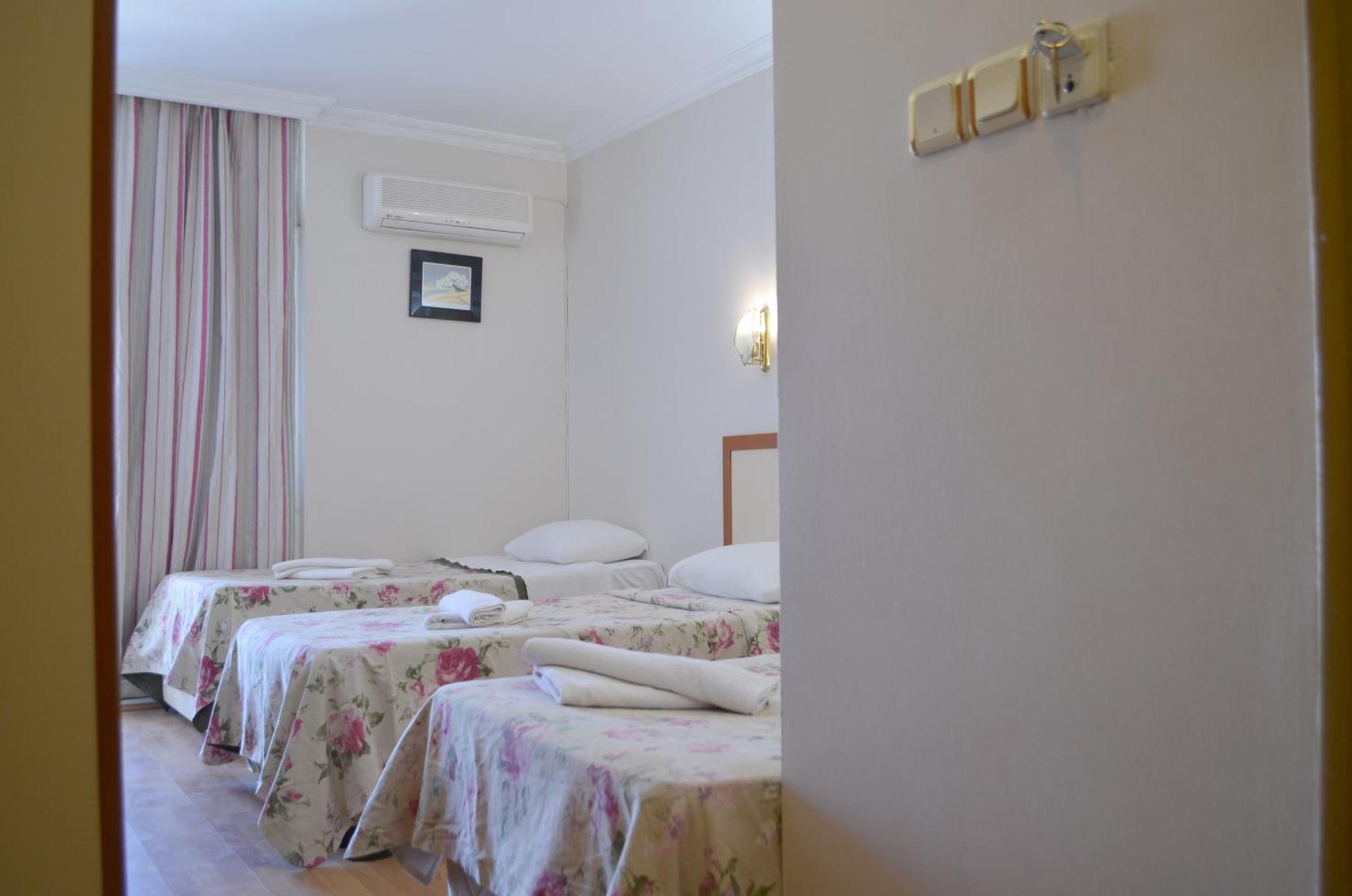 Grand Milano Hotel Ayvalı 部屋 写真
